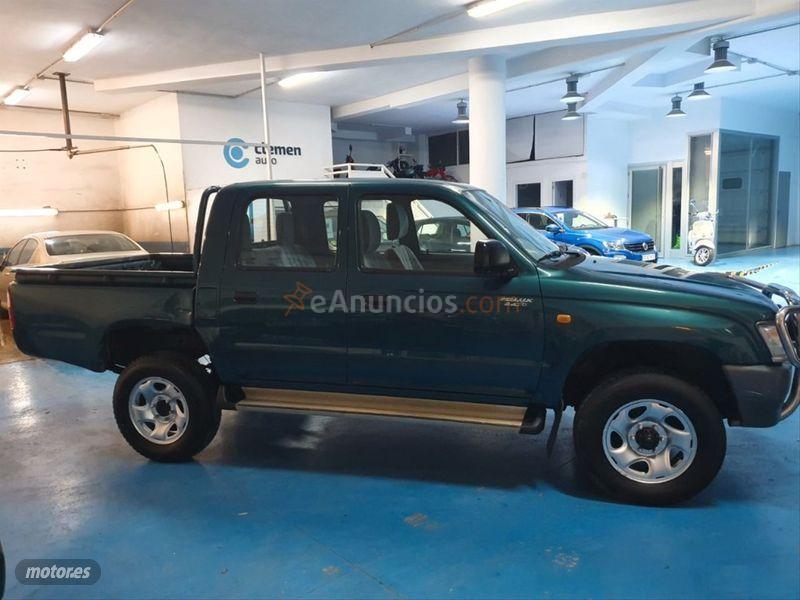 Toyota Hilux 2.4TD DC 4WD de 1999 con 143.000 Km por 10.999 EUR. en Malaga